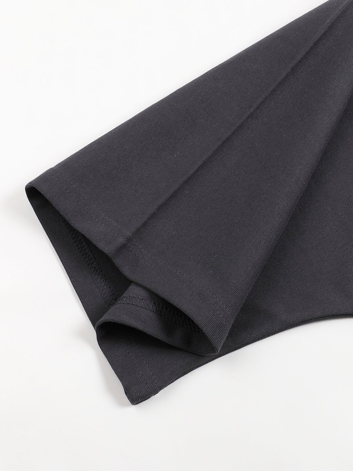 Im Dead Boxy Cut Graphic Tshirt - Heretic - s Streetwear - cotton t-shirt - one - piece graphic tee -  product_type